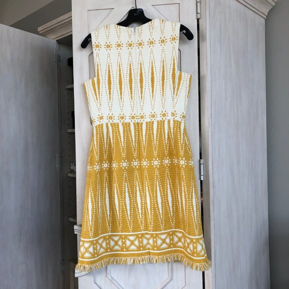 💖✨🎉 HOST PICK 💖✨🎉  Tory Burch Fray Hem Dress Size 4 EUC - Picture 6 of 11